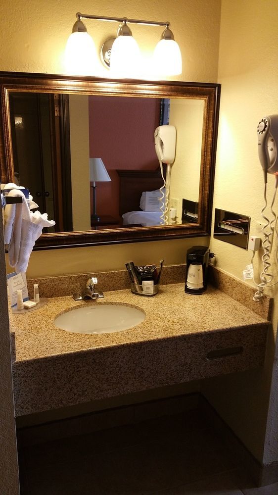 Baymont By Wyndham Motel 3*